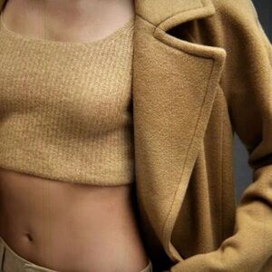 🧶 NWT, NIB: Everlane “The Cashmere” Stretch Tank Yak Wool Blend Size L